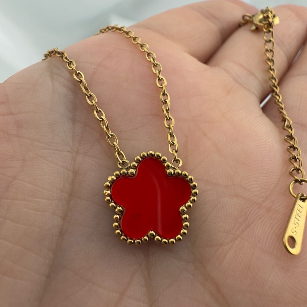 Alhambra Gold Stainless Steel One Motife Necklace with Red Flower Pendant - Picture 8 of 8
